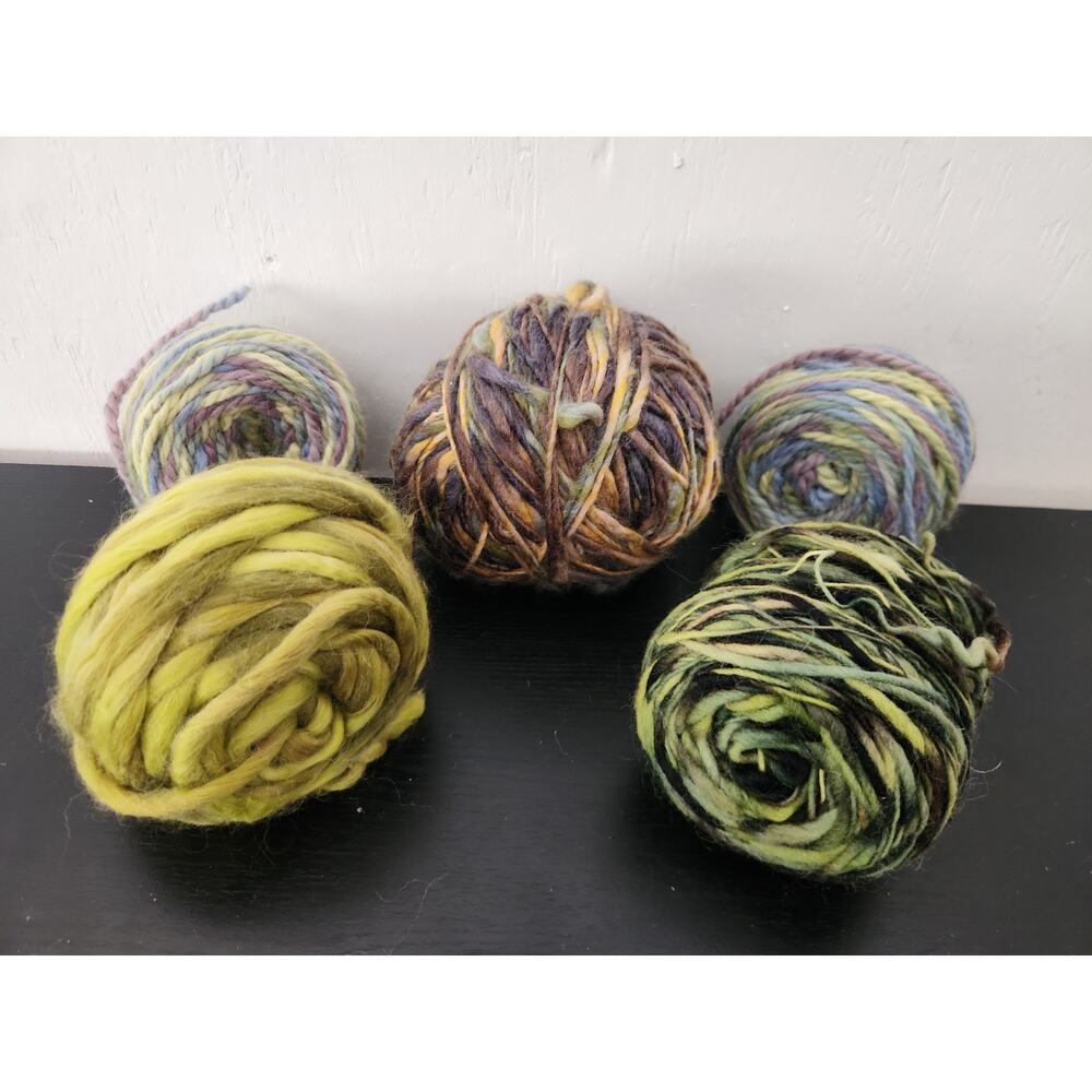 Luxury Yarn Lot Bulky Handspun Style Wool Blend Textured Variegated Mix - Picture 3 of 9